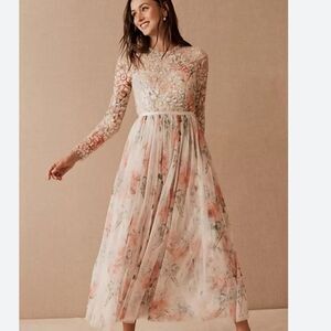 Needle & Thread
floral-embroidered flared dress 
